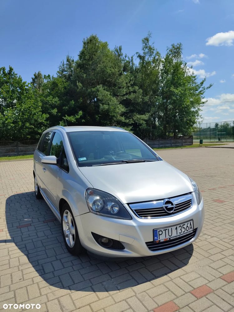 Opel Zafira - 3