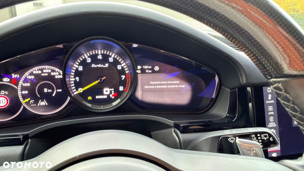 Porsche Cayenne - 13