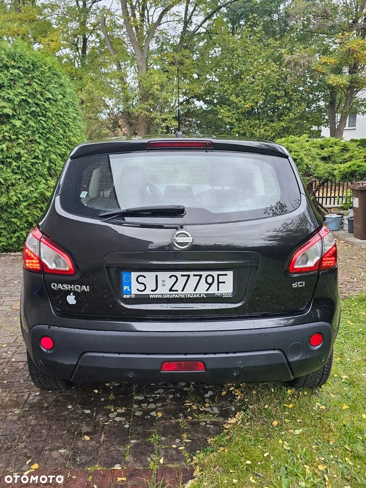 Nissan Qashqai 2011 photo 2