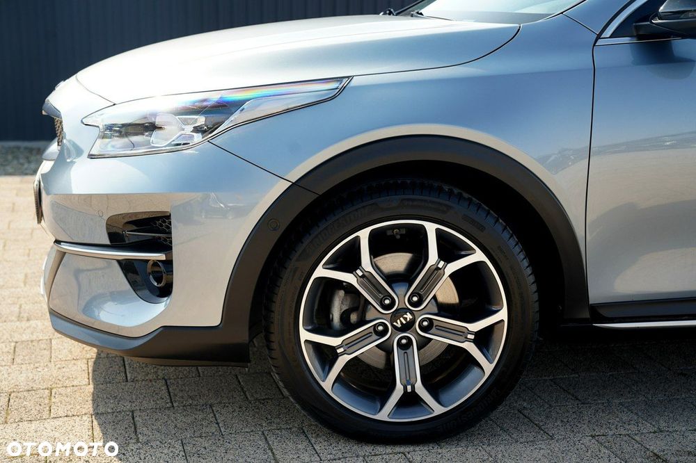 Kia XCeed - 8