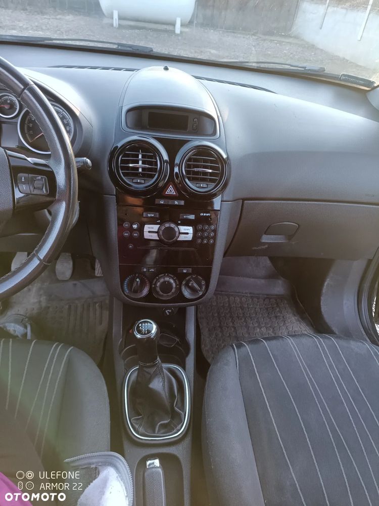 Opel Corsa 1.3 CDTI DPF EcoFLEX Satellite - 4