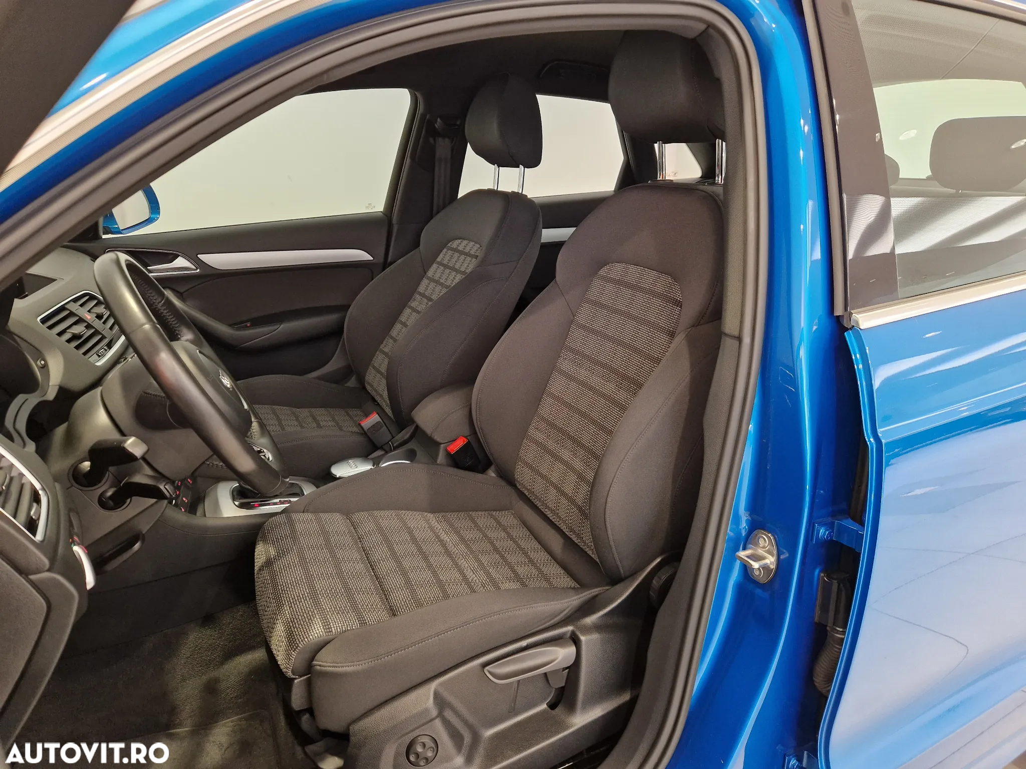 Audi Q3 2.0 TDI Quattro Stronic Sport - 11