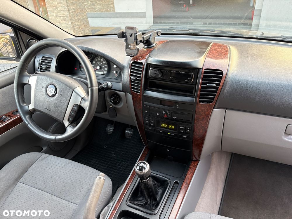 Kia Sorento - 22