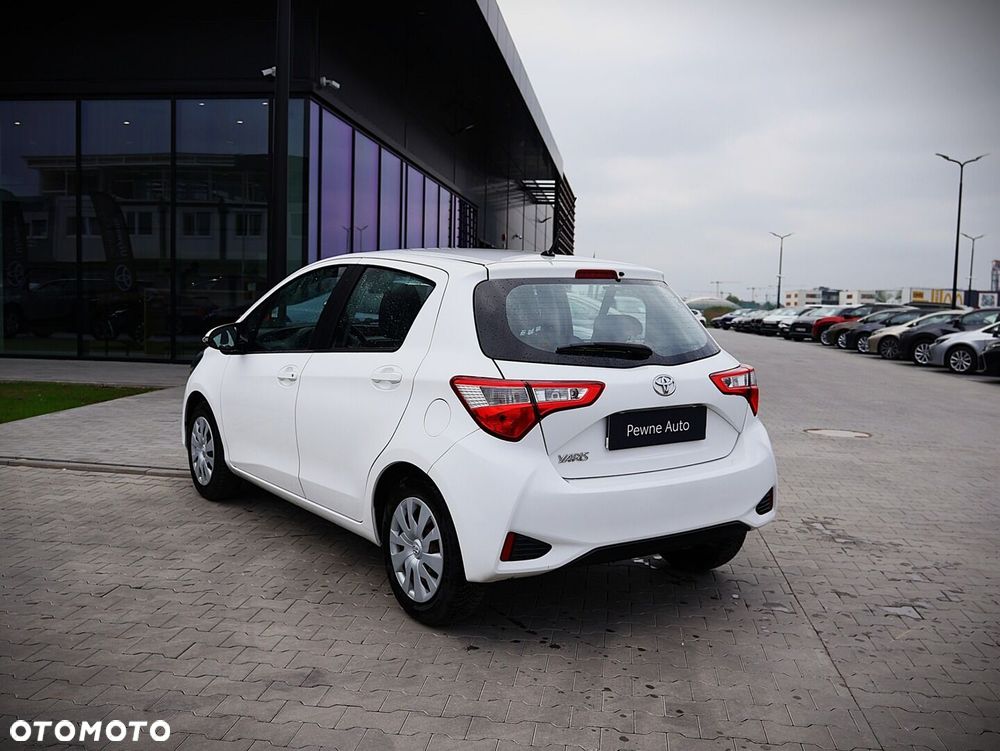Toyota Yaris - 9