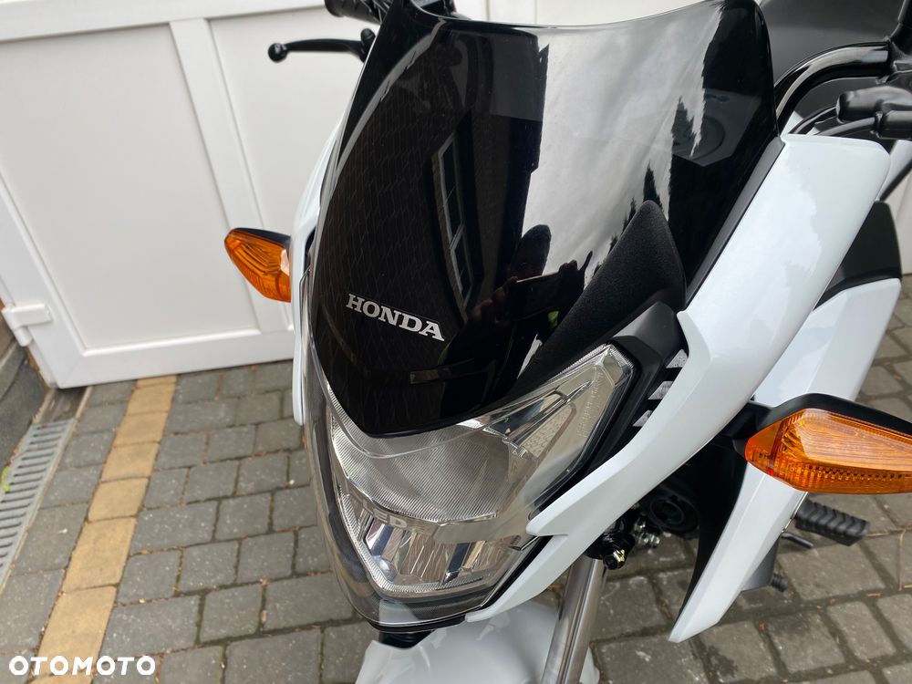 Honda CBF - 23