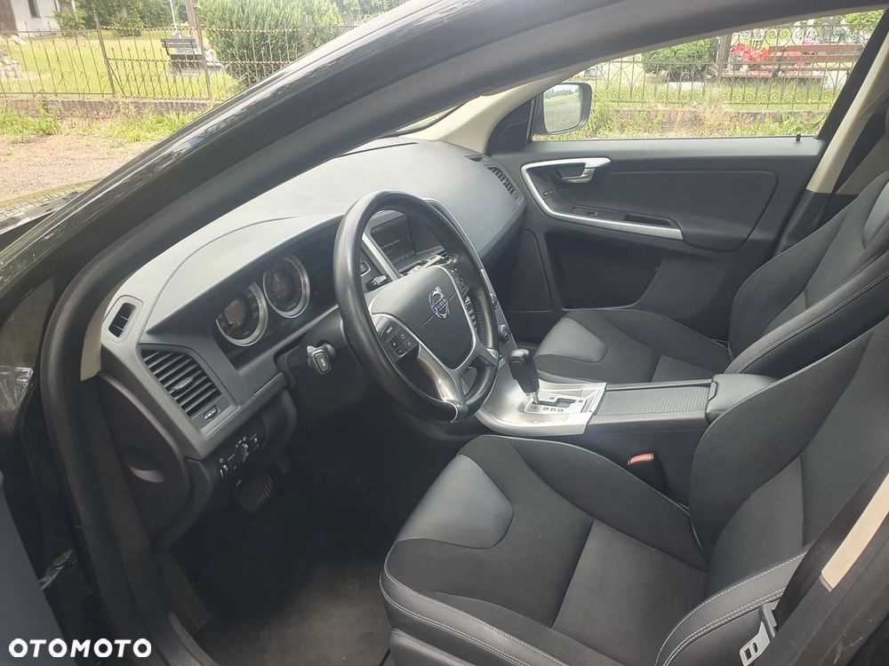 Volvo XC 60 D3 Momentum - 15