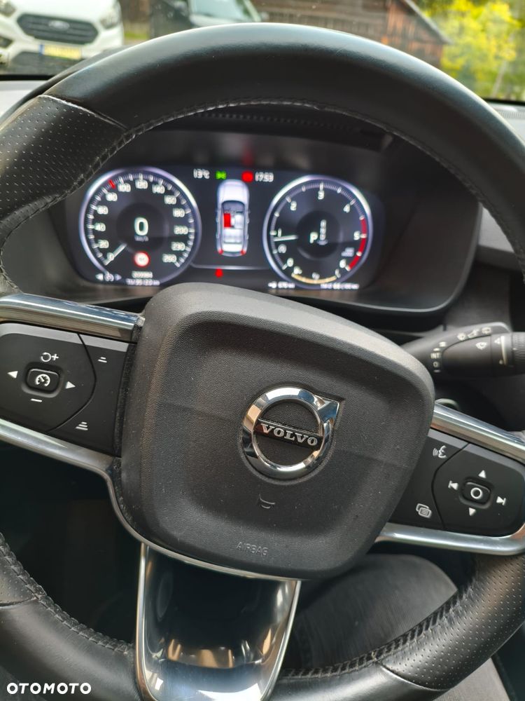 Volvo XC 40 D3 - 16