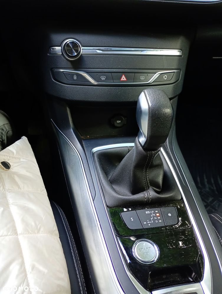 Peugeot 308 PureTech 130 EAT6 Stop & Start Allure - 14