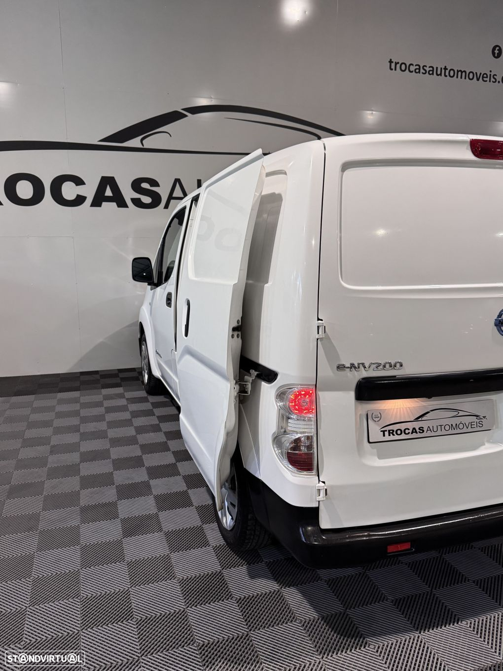 Nissan E-NV200 5p Premium Grelha - 45