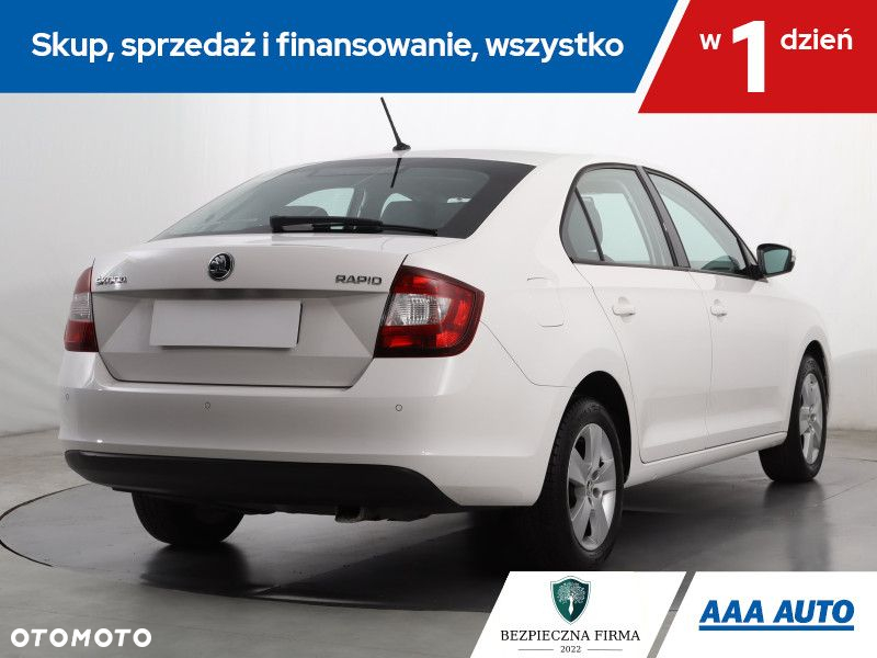 Skoda RAPID - 6