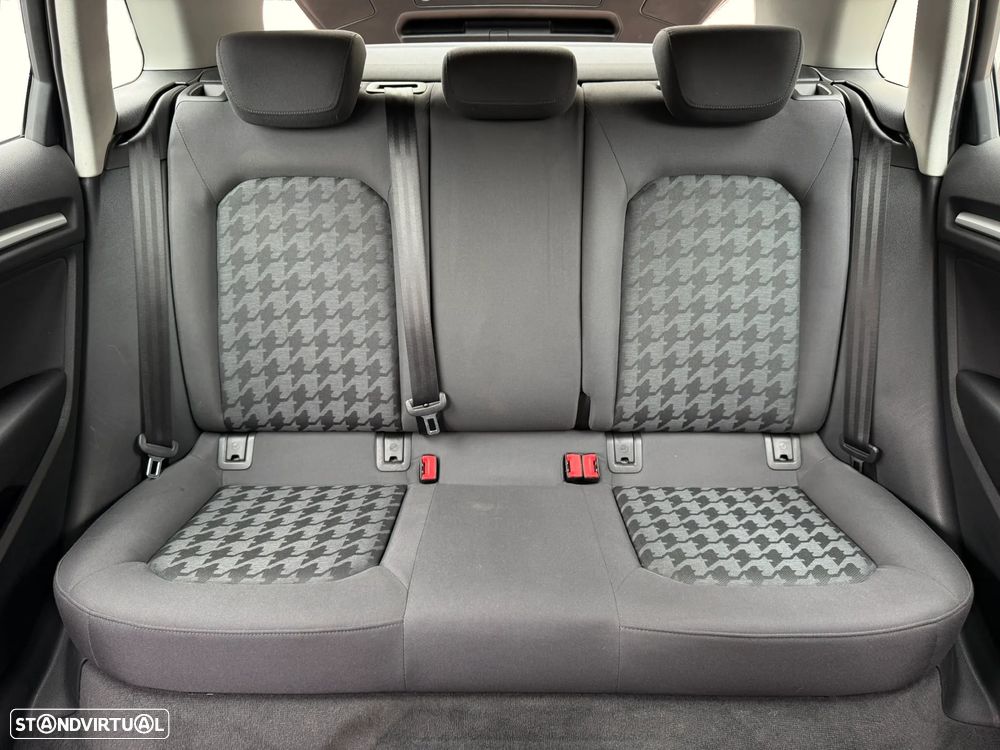 Audi A3 Sportback 1.6 TDI Advance - 39