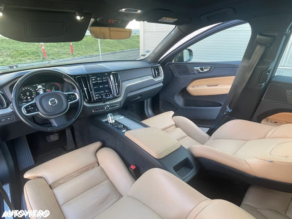 Volvo XC 60 T8 AWD Recharge Geartronic Inscription - 14