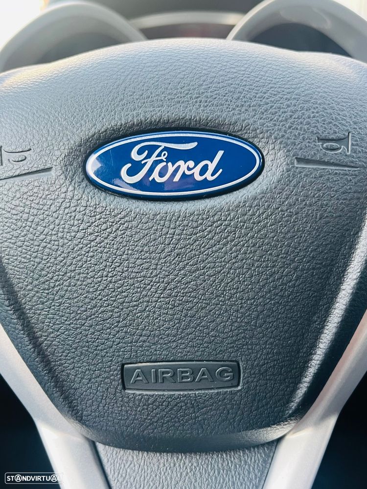 Ford Fiesta 1.4 TDCi Titanium - 44