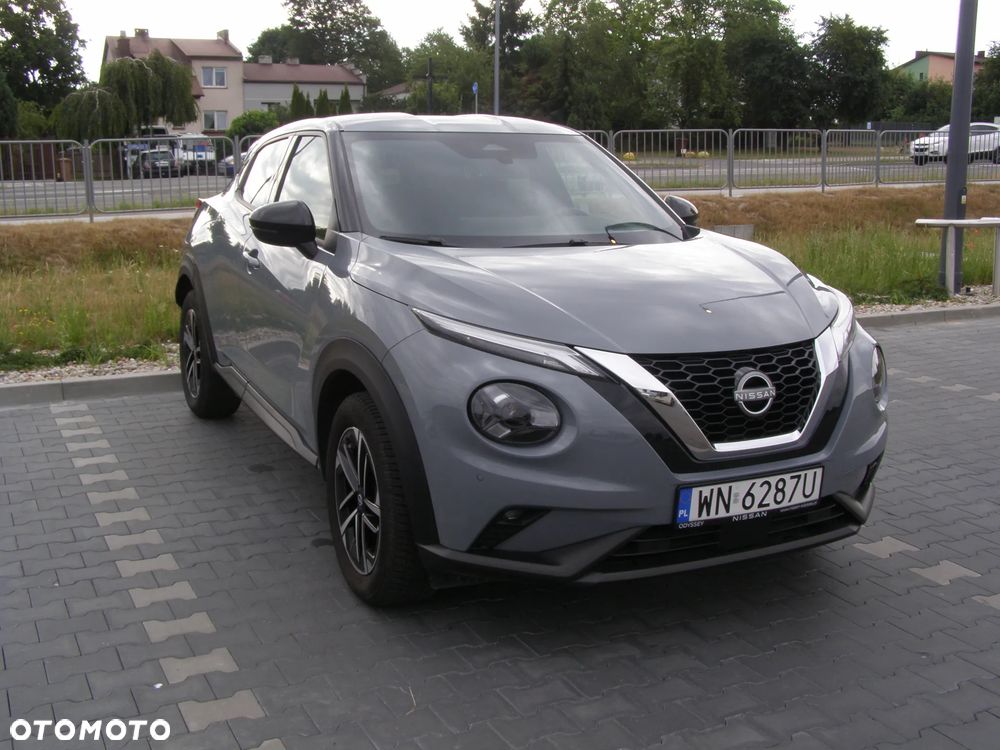 Nissan Juke 1.0 DIG-T N-Connecta DCT - 2