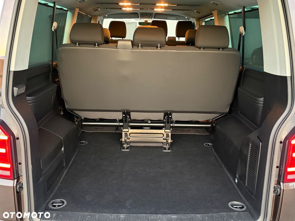 Volkswagen Caravelle - 28