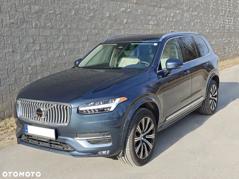 Volvo XC 90 - 1