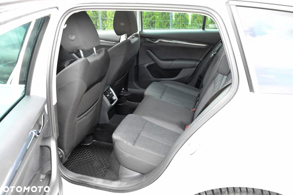 Skoda Octavia 1.5 TSI e-Tec Style DSG - 33