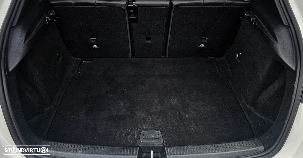 Mercedes-Benz A 180 d 7G-DCT AMG Line - 15