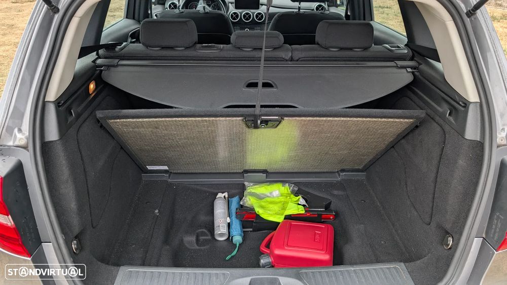 Mercedes-Benz B 180 BlueEfficiency - 11