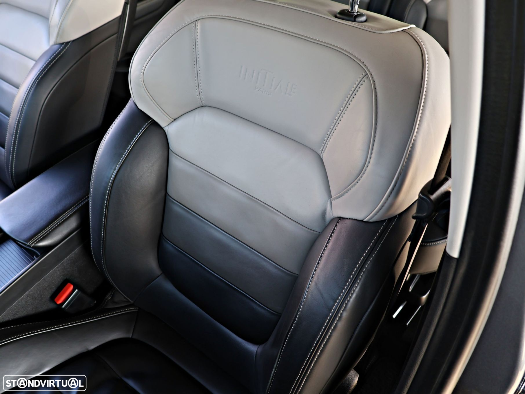 Renault Grand Scénic ENERGY dCi 160 EDC INITIALE PARIS - 19