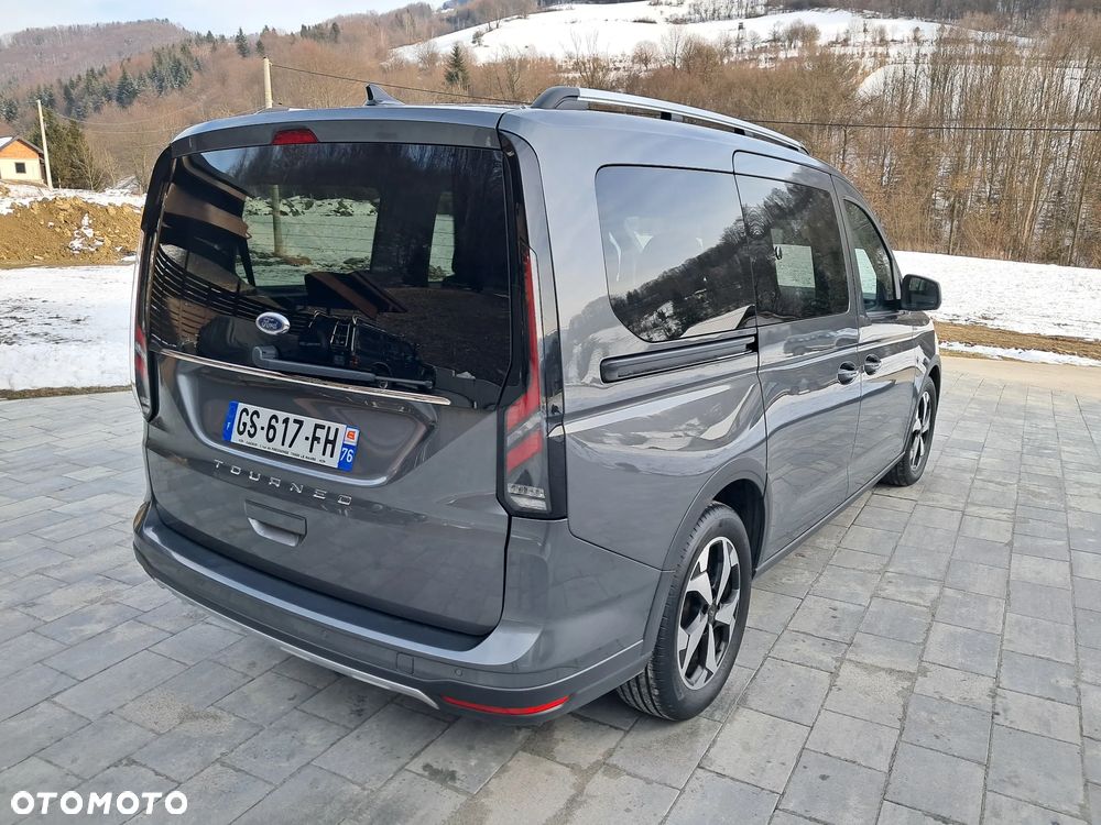 Ford Tourneo Connect Grand - 9