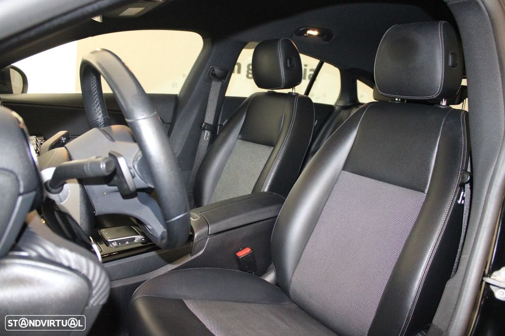 Mercedes-Benz CLA 180 d Shooting Brake Style Aut. — fotografia 36