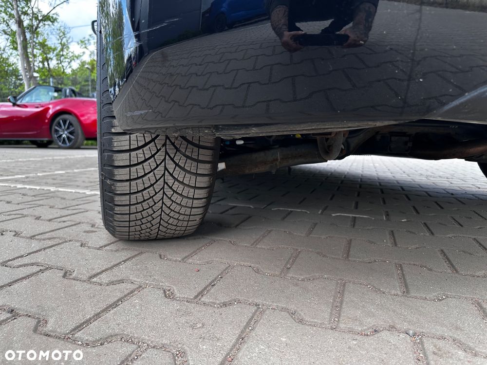 Hyundai i30 1.4 Fifa World Cup Edition - 16
