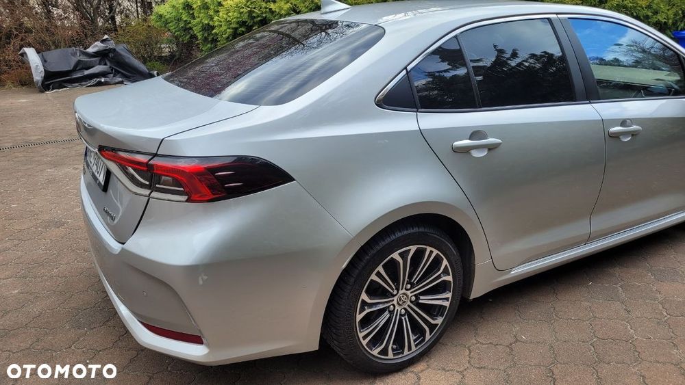 Toyota Corolla - 3