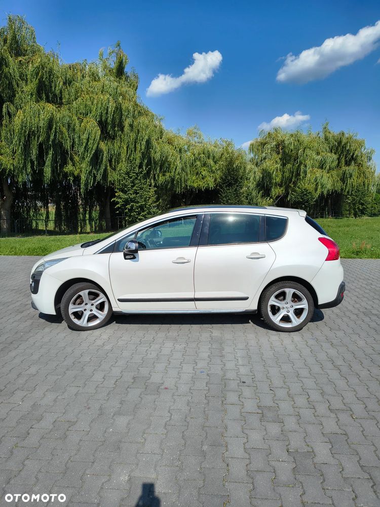 Peugeot 3008 2.0 HDi Premium+ - 2