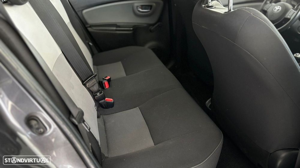 Toyota Yaris 1.0 VVT-i - 5