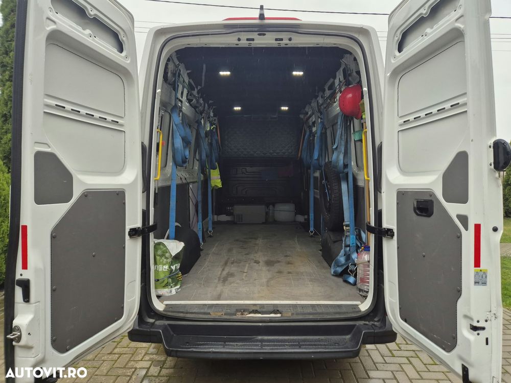 Volkswagen Crafter - 7