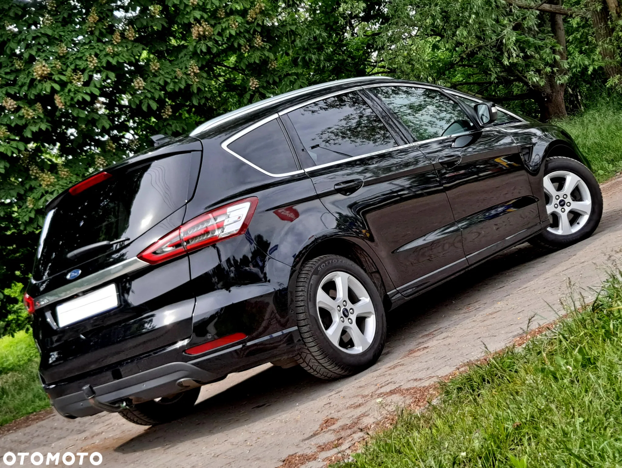 Ford S-Max 2.0 EcoBlue TITANIUM - 4