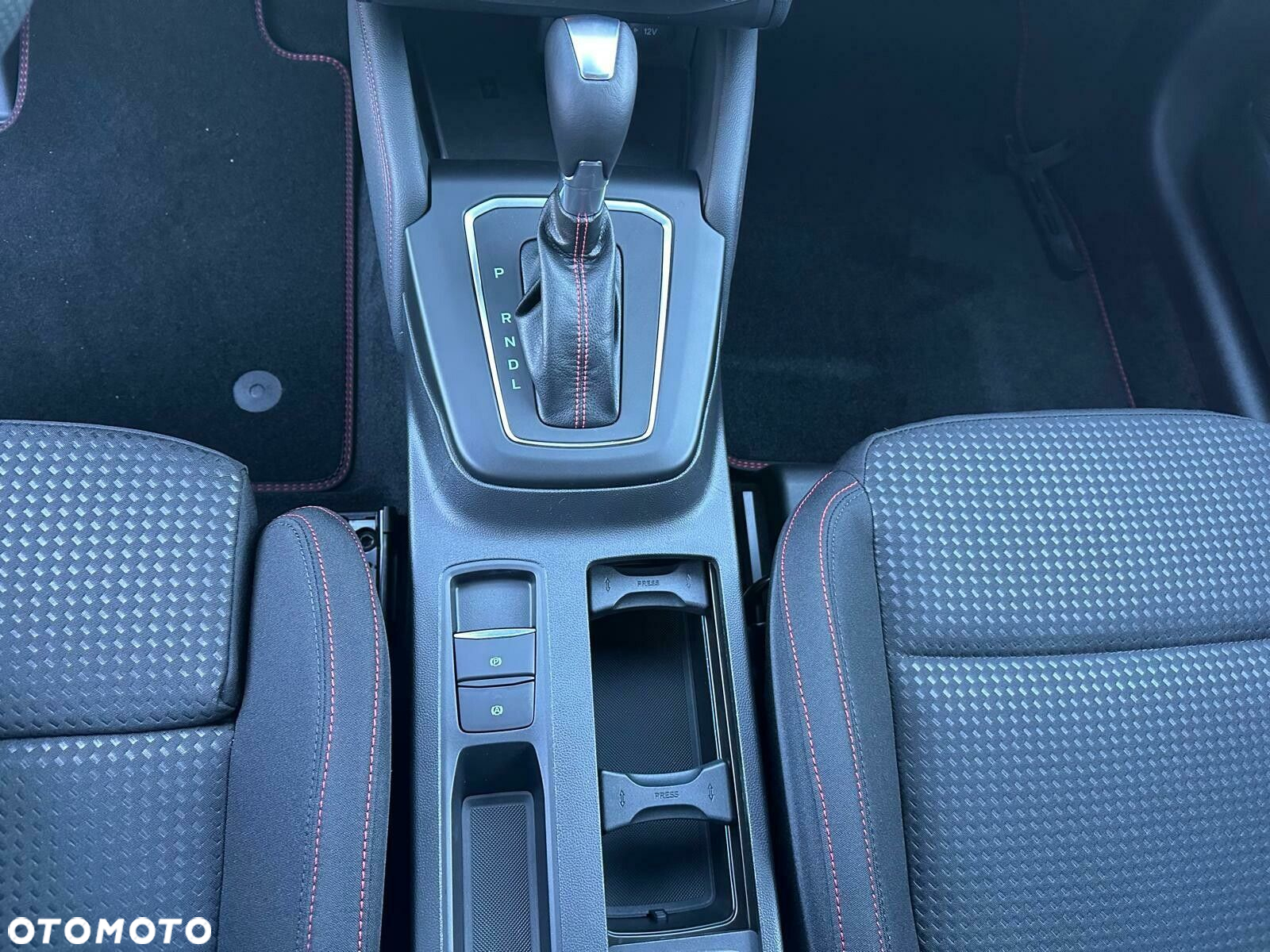 Ford Focus - 26