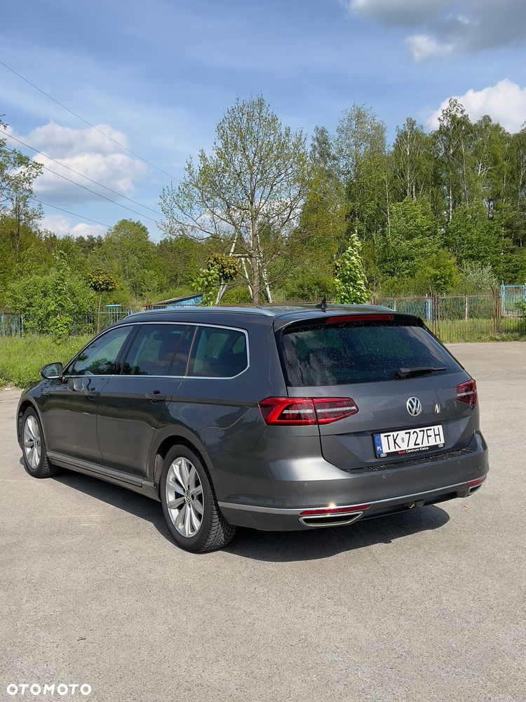 Volkswagen Passat 2.0 TDI BMT Highline DSG - 6
