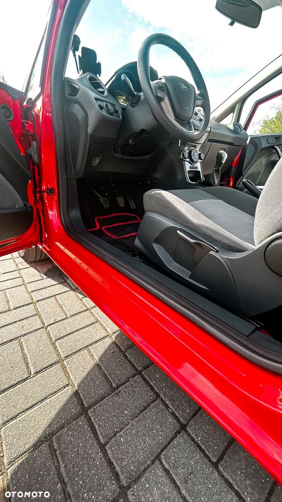 Ford Fiesta - 33