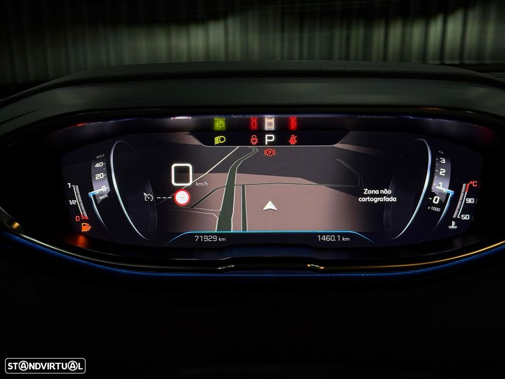 Peugeot 3008 1.2 PureTech Allure EAT8 - 18