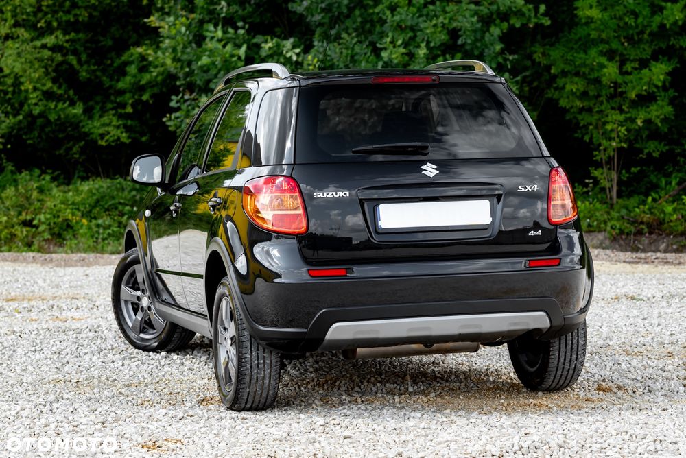 Suzuki SX4 1.6 Comfort 4WD - 11