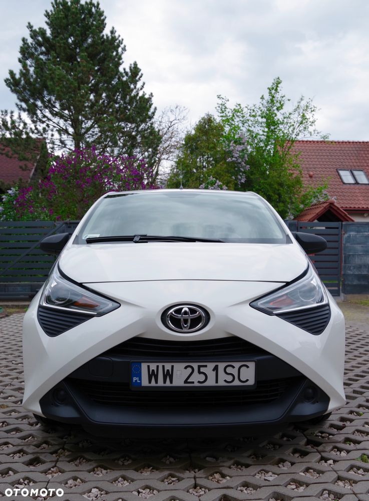 Toyota Aygo x - 3