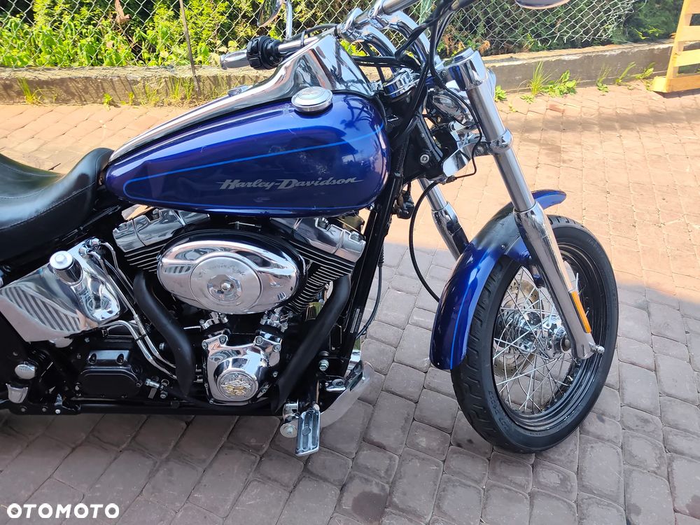 Harley-Davidson Dyna Street Bob - 22
