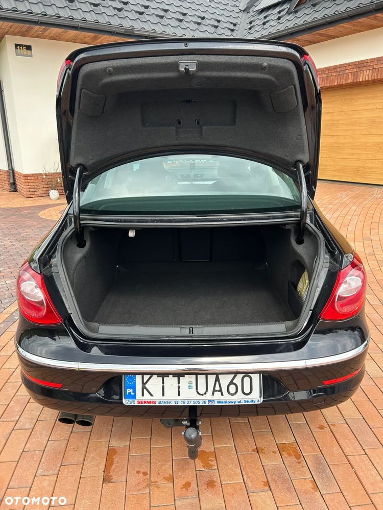 Volkswagen Passat CC - 19