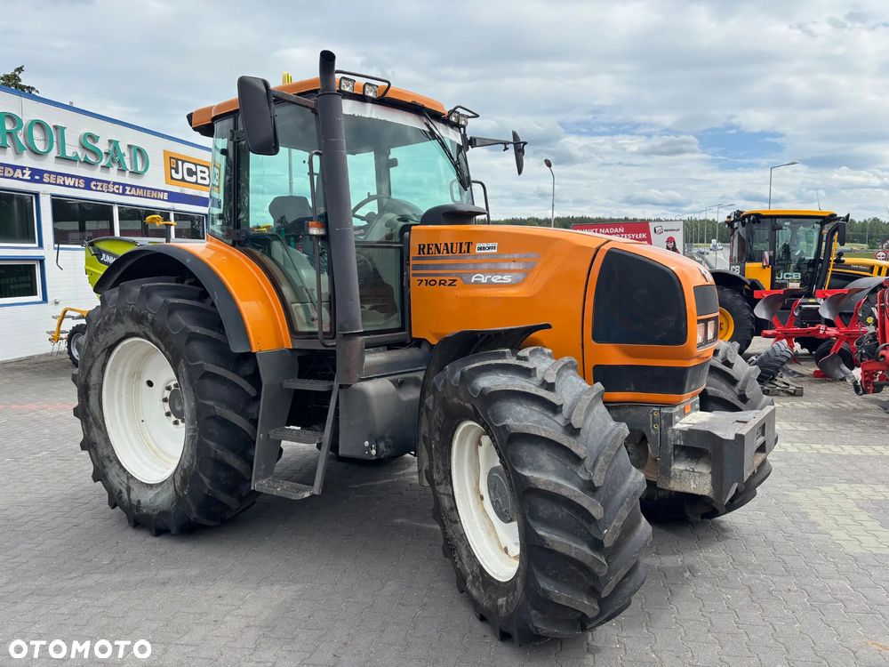 Renault Ares 710RZ - 4
