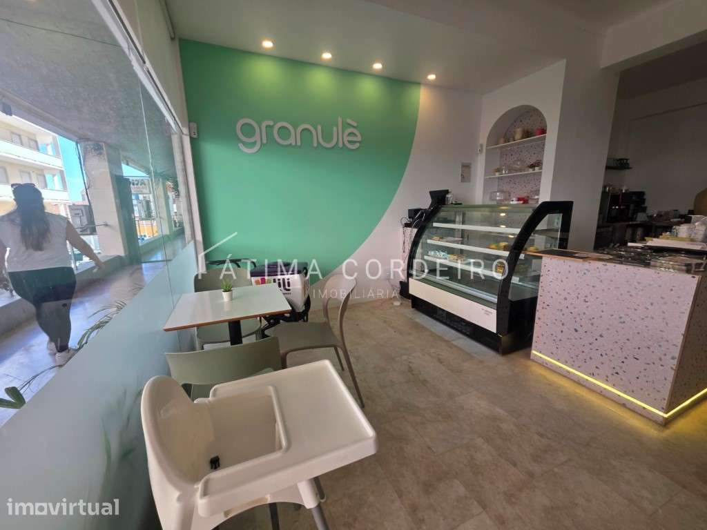 Loja para restauração- pastelaria completamente remodelada pronta a... - Grande imagem: 3/29