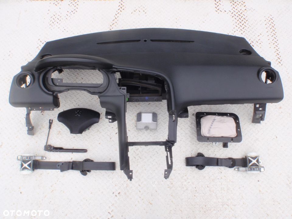 PEUGEOT 3008 DESKA KONSOLA KOKPIT PULPIT PÓŁKA PARAPET AIRBAG miękka pod wystrzał OKAZJA !!! Raz2 - 3