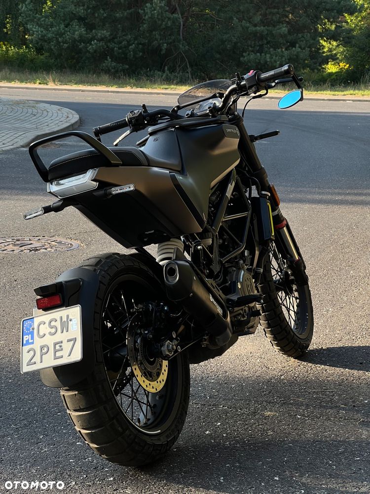 Husqvarna Svartpilen - 3