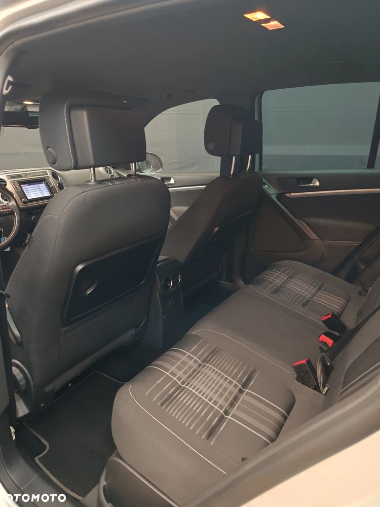 Volkswagen Tiguan - 15