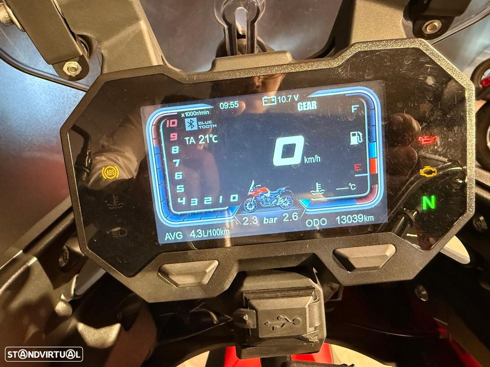 Voge 500DS - 9