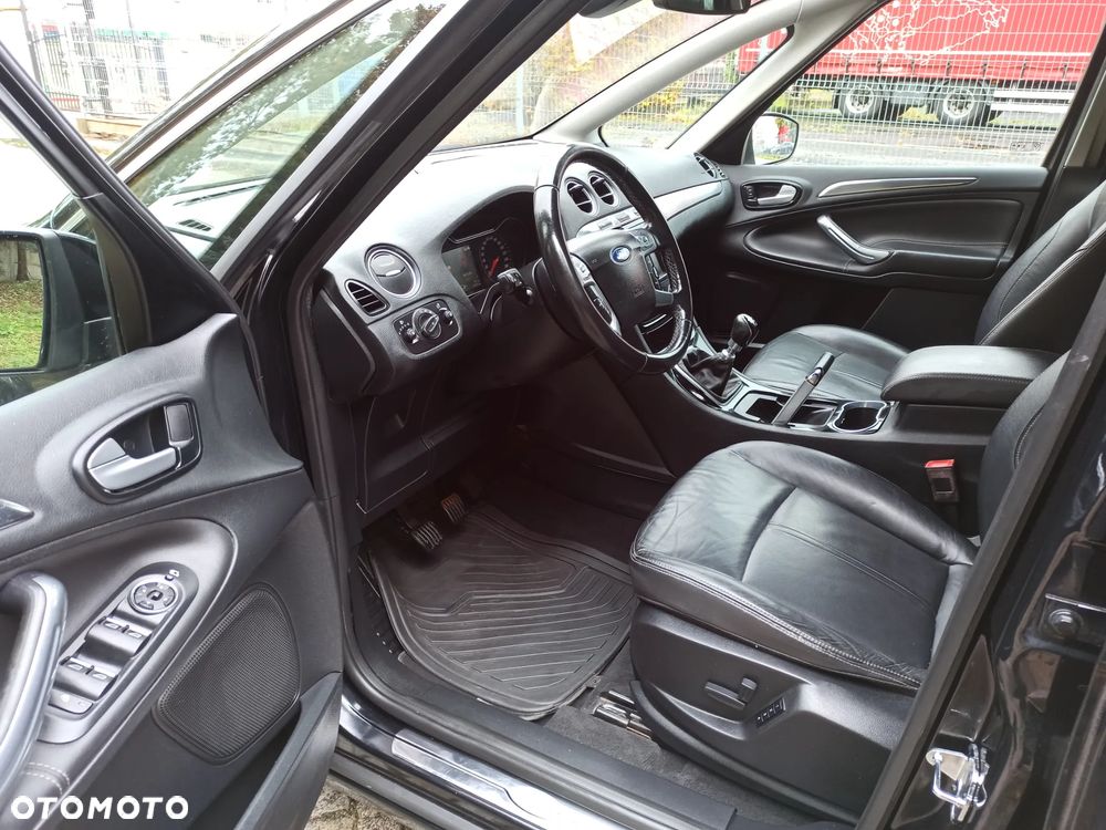 Ford S-Max 2.0 TDCi Titanium - 5
