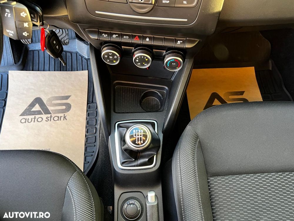 Dacia Duster 1.5 Blue dCi 4WD Comfort - 29