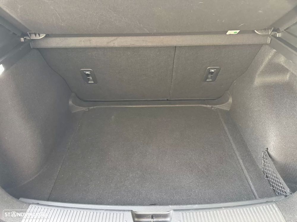 MG MG4 51 kWh Standard - 41