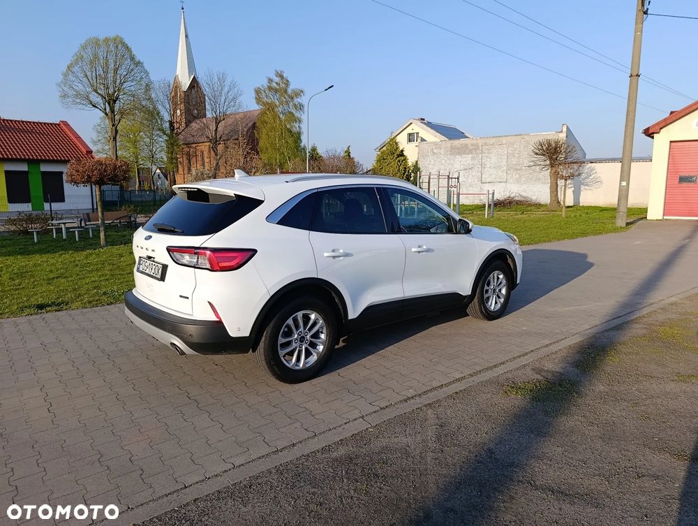 Ford Kuga - 9